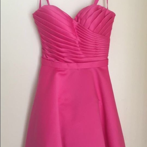 Dresses & Skirts - Short hot pink dress!